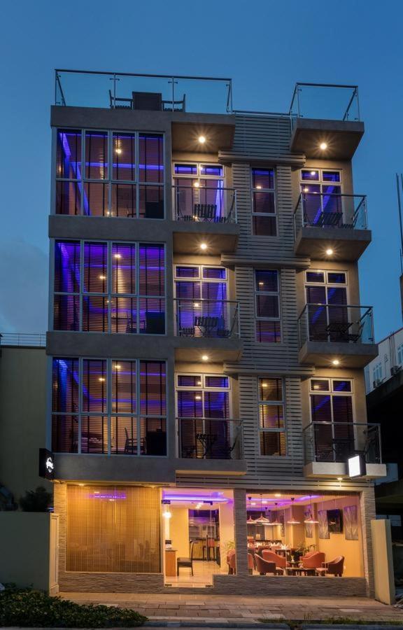 Hotel Eleven Trees Maldives Hulhumale Zewnętrze zdjęcie